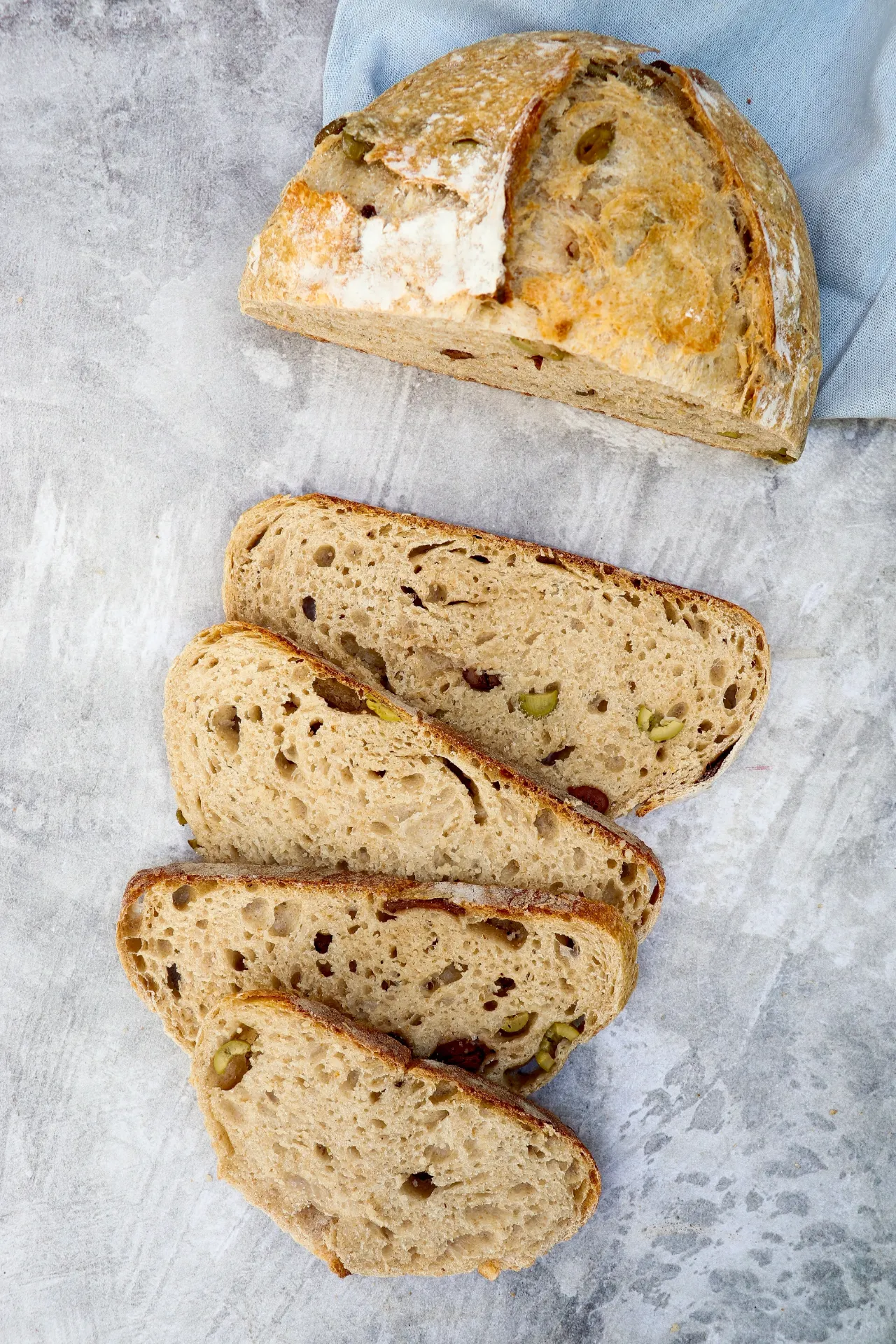 [HI01] Hogaza Aceitunas Mixtas